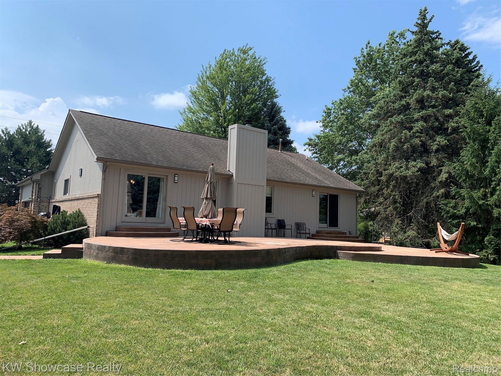 13115 22 Mile Road Utica, MI 48315 - Photo 2 of 34 Spacious Stamped Concrete Patio.jpg