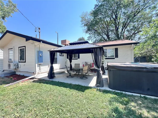 $639,000 | 555 Everett Street, Lakewood, CO 80226