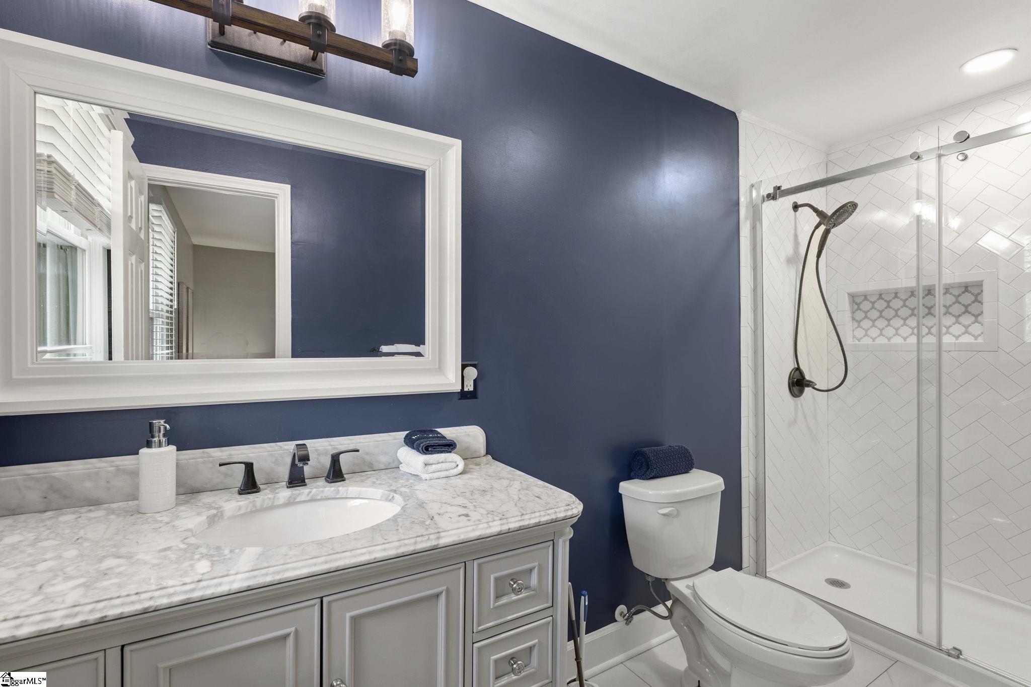 1041 East Perry Road Greenville, SC 29609 - Photo 12 of 20