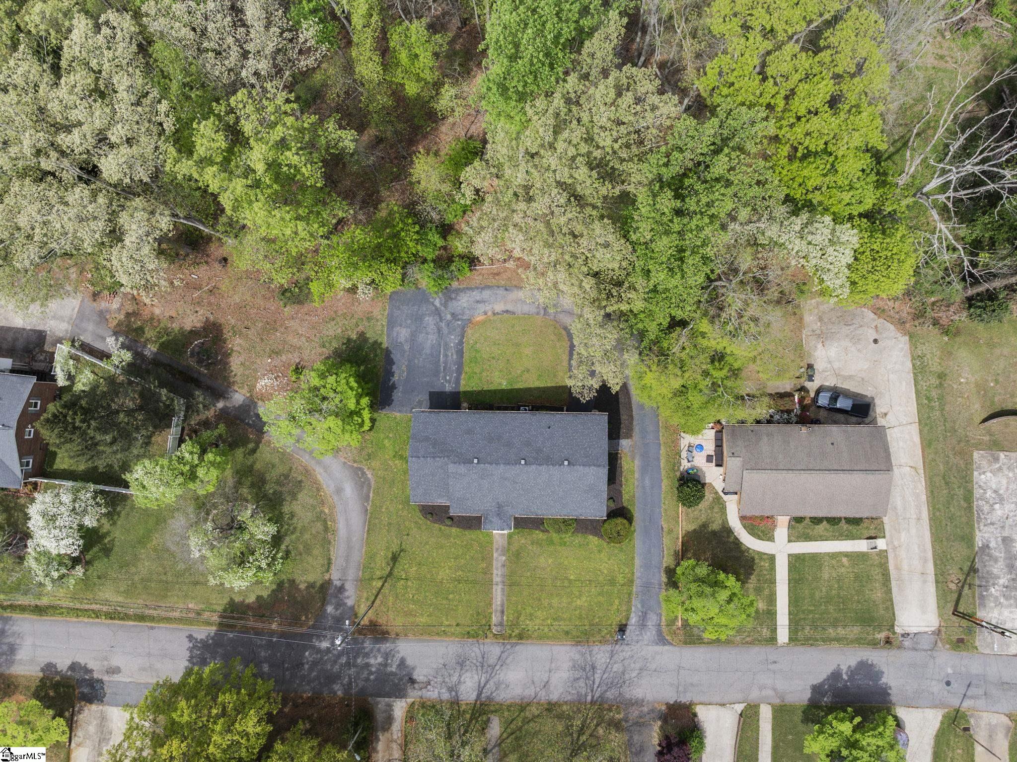 1041 East Perry Road Greenville, SC 29609 - Photo 18 of 20