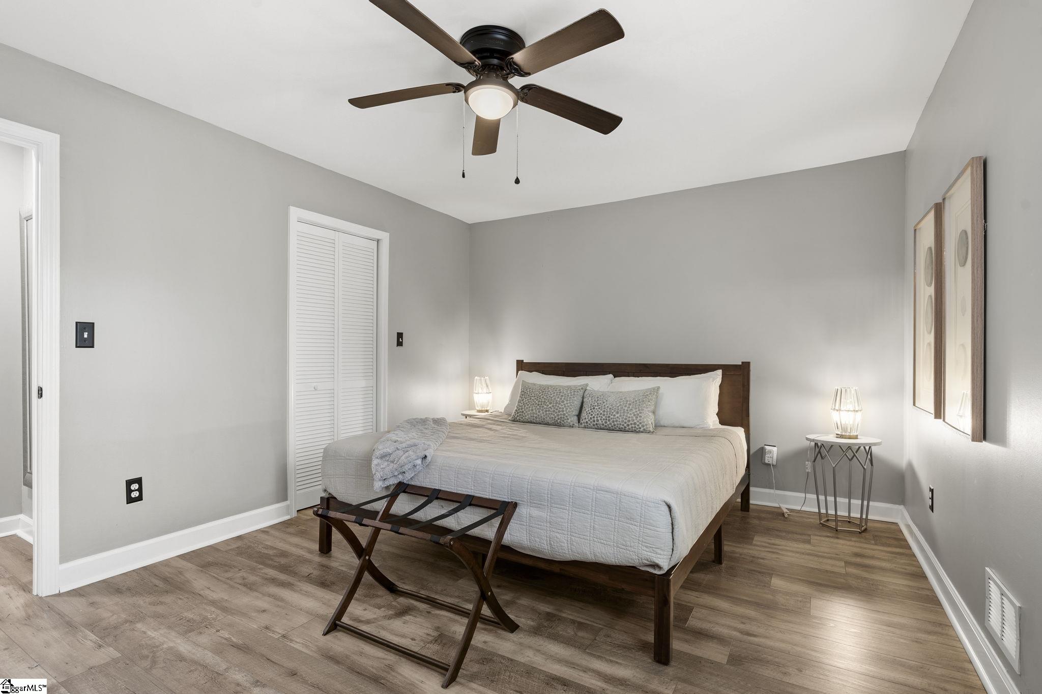 1041 East Perry Road Greenville, SC 29609 - Photo 10 of 20