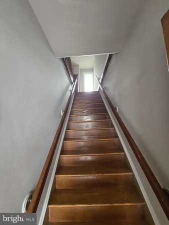 a view of entryway