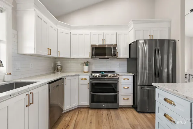 $824,999 | 18018 Artist Way, Caldwell, ID 83607