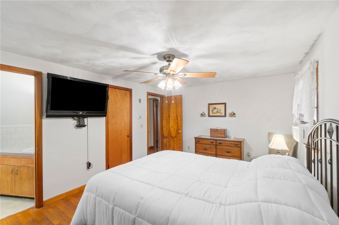 44 Old Post Road Westerly, RI 02891 - Photo 20 of 38 Primary Bedroom