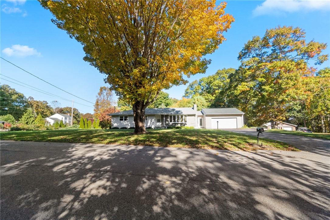 44 Old Post Road Westerly, RI 02891 - Photo 5 of 38 Front of House