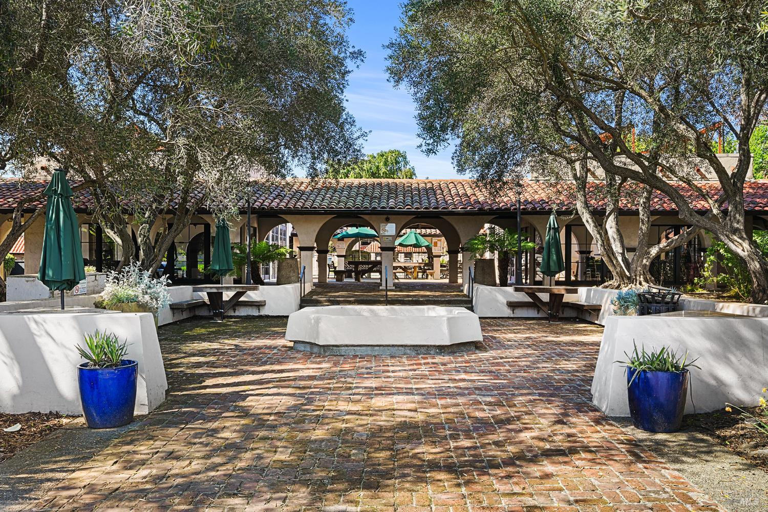 91 Grande Paseo San Rafael, CA 94903 - Photo 36 of 37