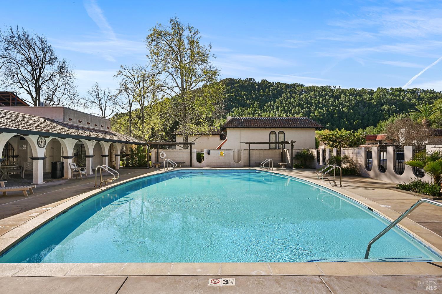 91 Grande Paseo San Rafael, CA 94903 - Photo 37 of 37
