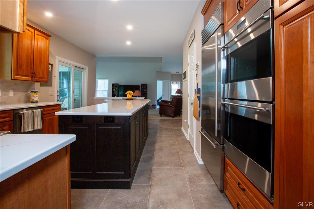 6407 Overlook Road Orefield, PA 18069 - Photo 12 of 42 Gallery Image 12