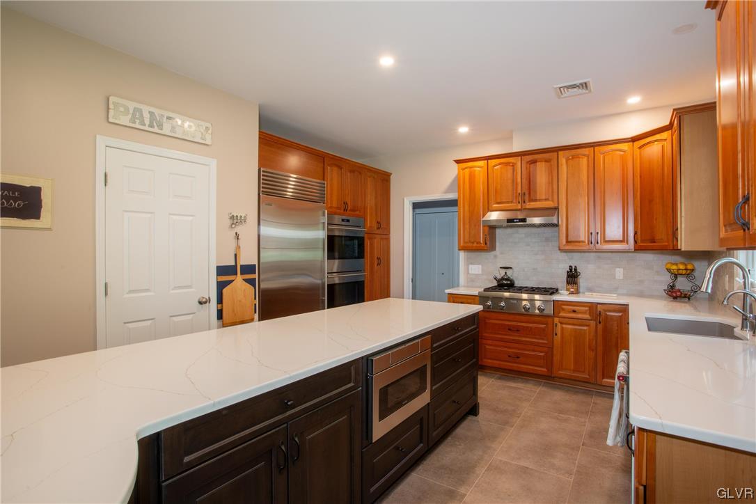 6407 Overlook Road Orefield, PA 18069 - Photo 14 of 42 Gallery Image 14