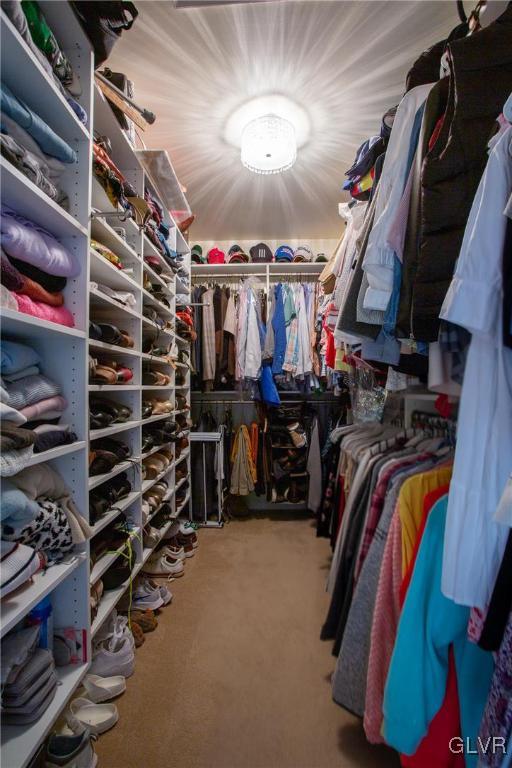6407 Overlook Road Orefield, PA 18069 - Photo 34 of 42 Master Closet