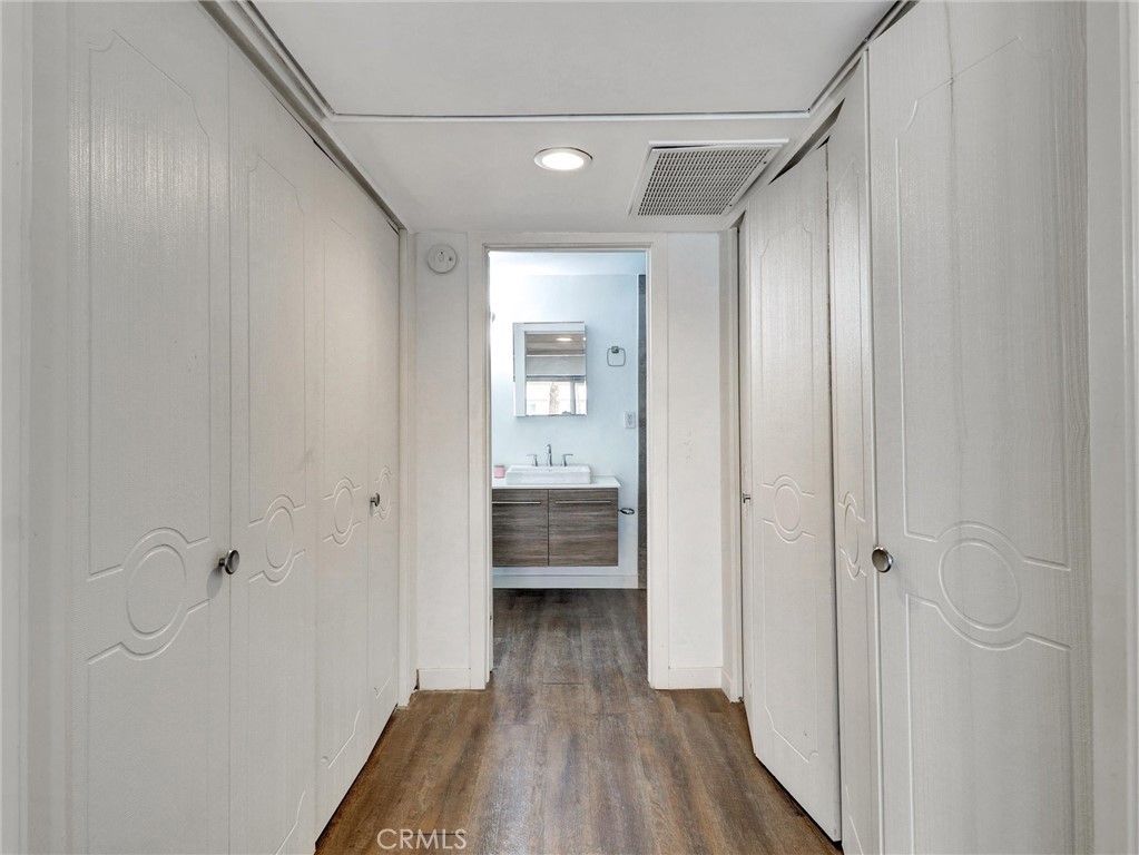 277 East Alejo Road, Unit 214 Palm Springs, CA 92262 - Photo 13 of 17