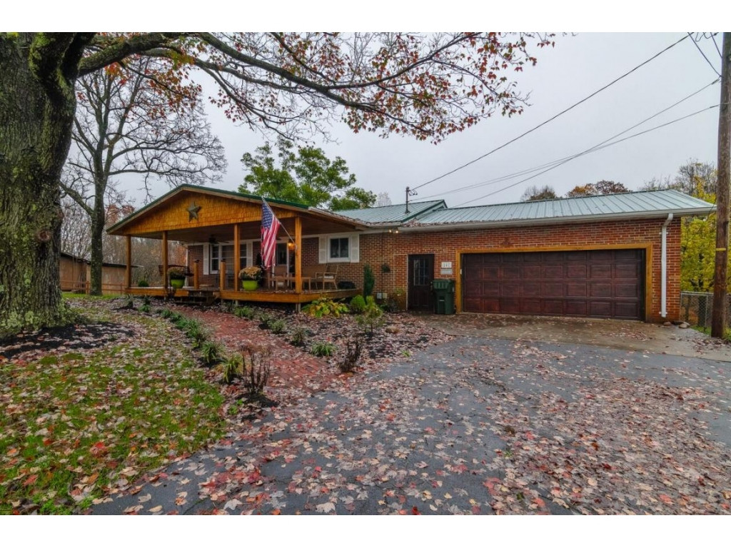 247 Matson Road Jonesborough, TN 37659 - Photo 1 of 23 Front right of home