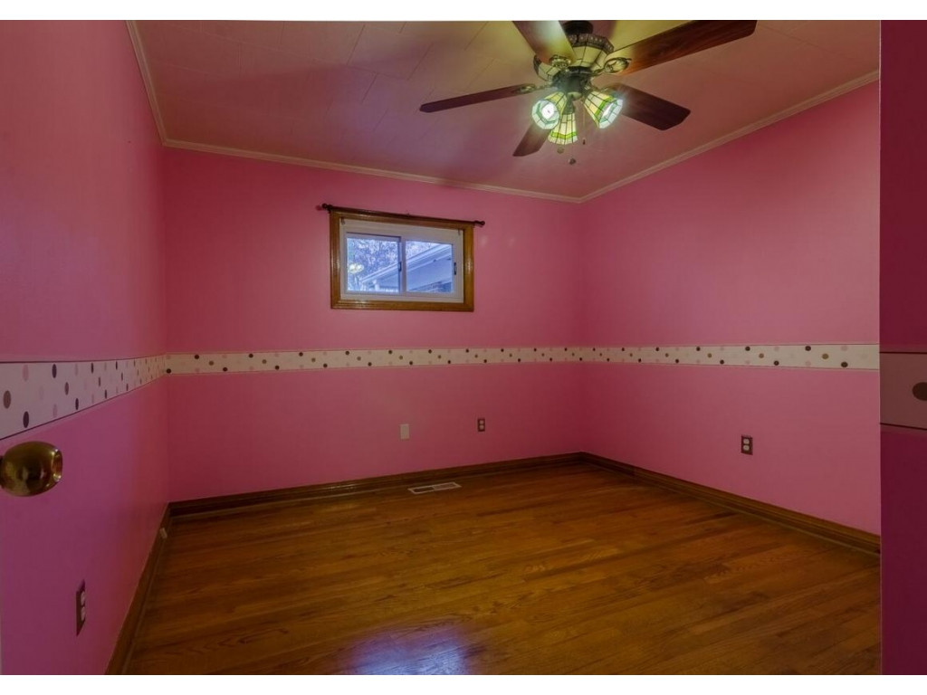 247 Matson Road Jonesborough, TN 37659 - Photo 19 of 23 Bedroom 2