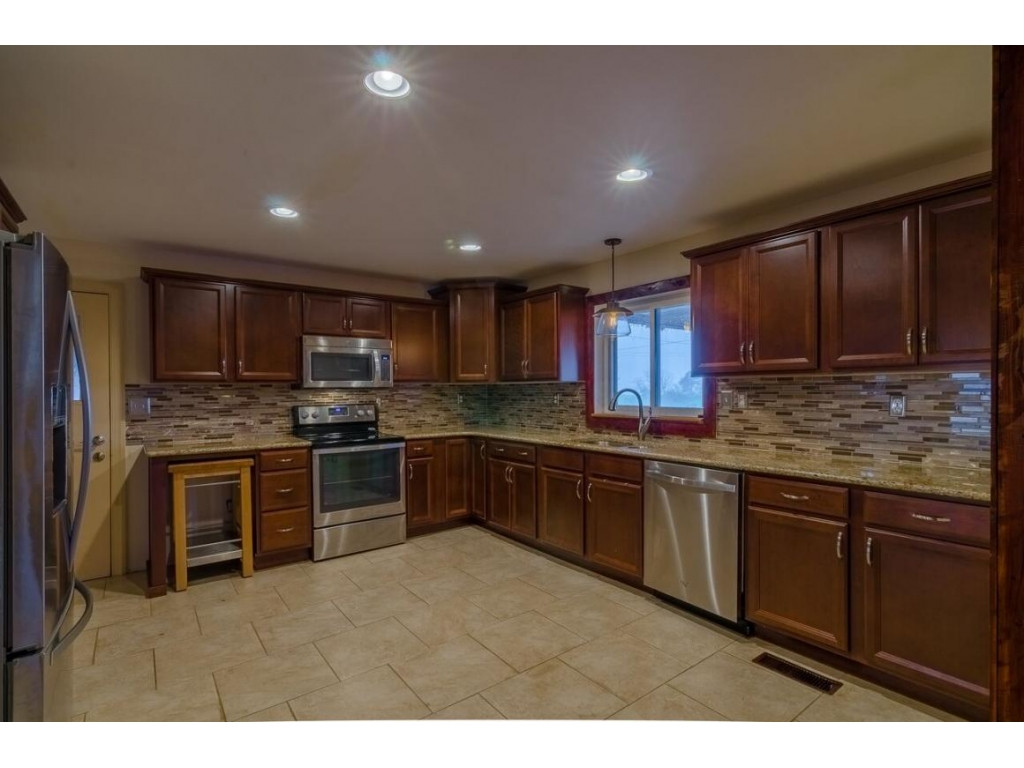 247 Matson Road Jonesborough, TN 37659 - Photo 10 of 23 Kitchen
