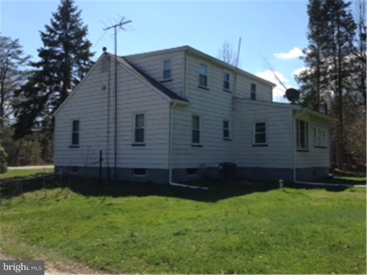 752 Upper Neck Road Pittsgrove, NJ 08318 - Photo 2 of 25 Exterior Back