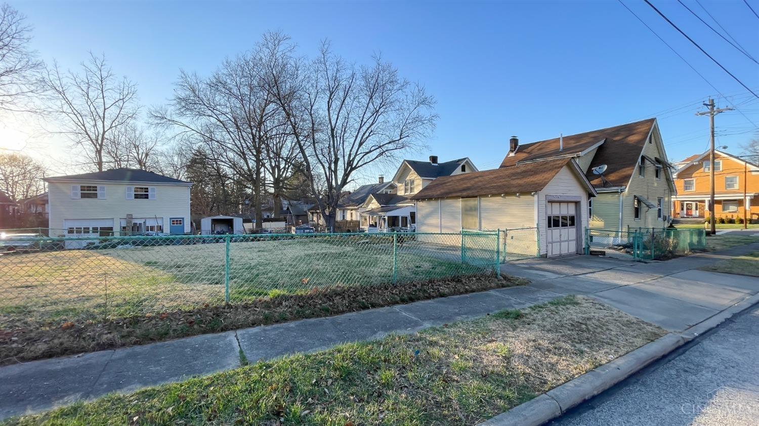 1501 Adams Road Cincinnati, OH 45231 - Photo 18 of 20 Gallery Image 18