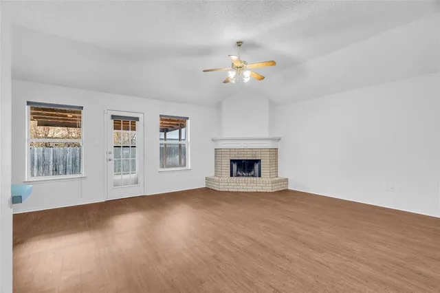 $2,000 | 8464 Ruthette Drive, North Richland Hills, TX 76182