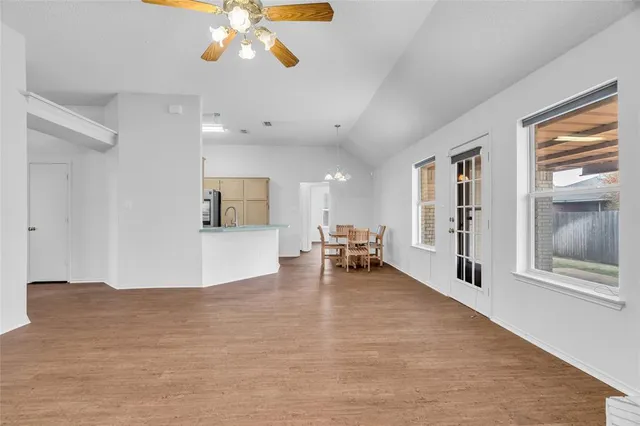 $2,000 | 8464 Ruthette Drive, North Richland Hills, TX 76182