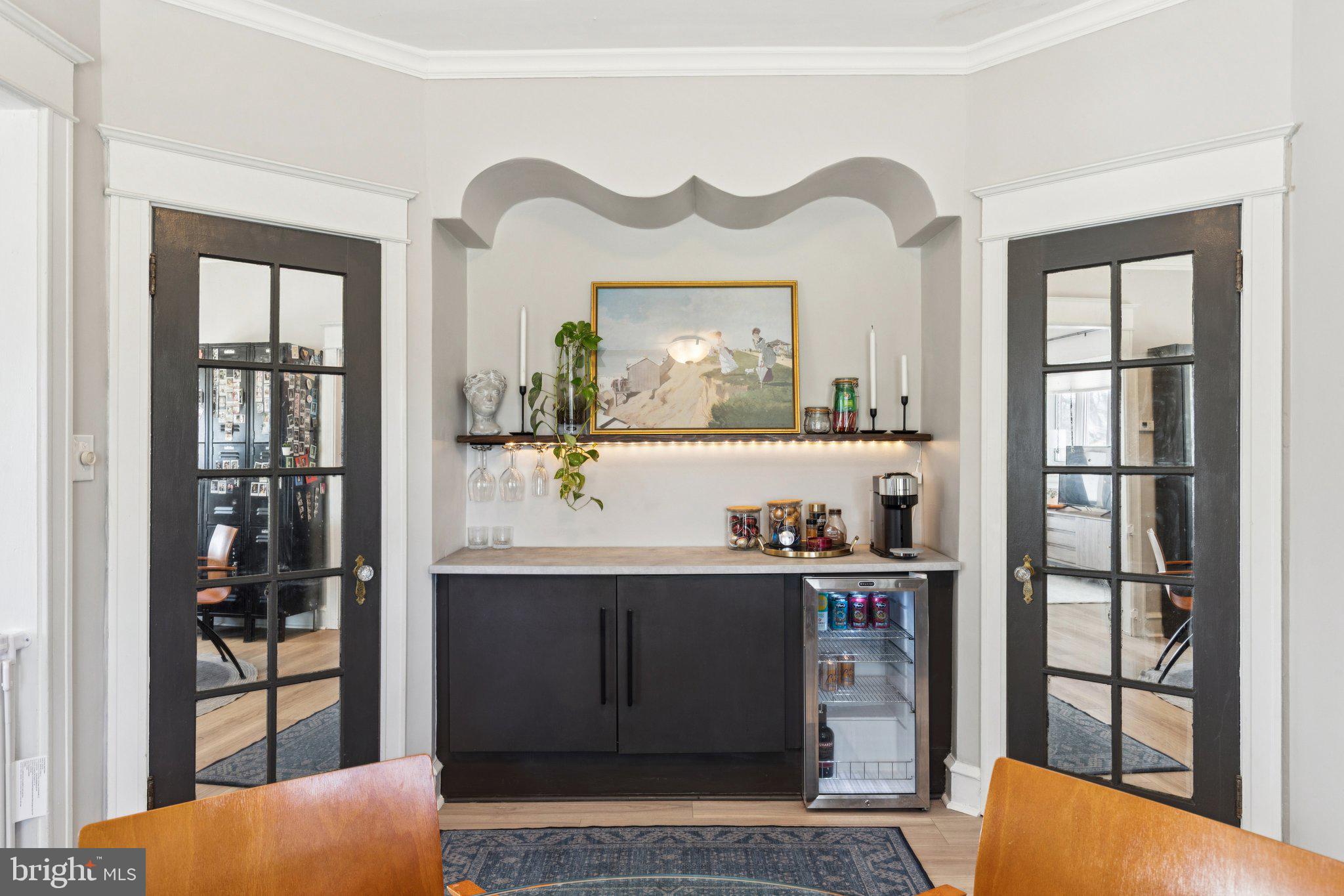 674 Wendover Street Philadelphia, PA 19128 - Photo 14 of 50 Charming nook with elegant details.