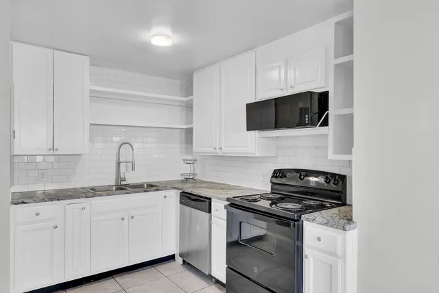 $275,000 | 1904 Iris Street, North Charleston, SC 29405