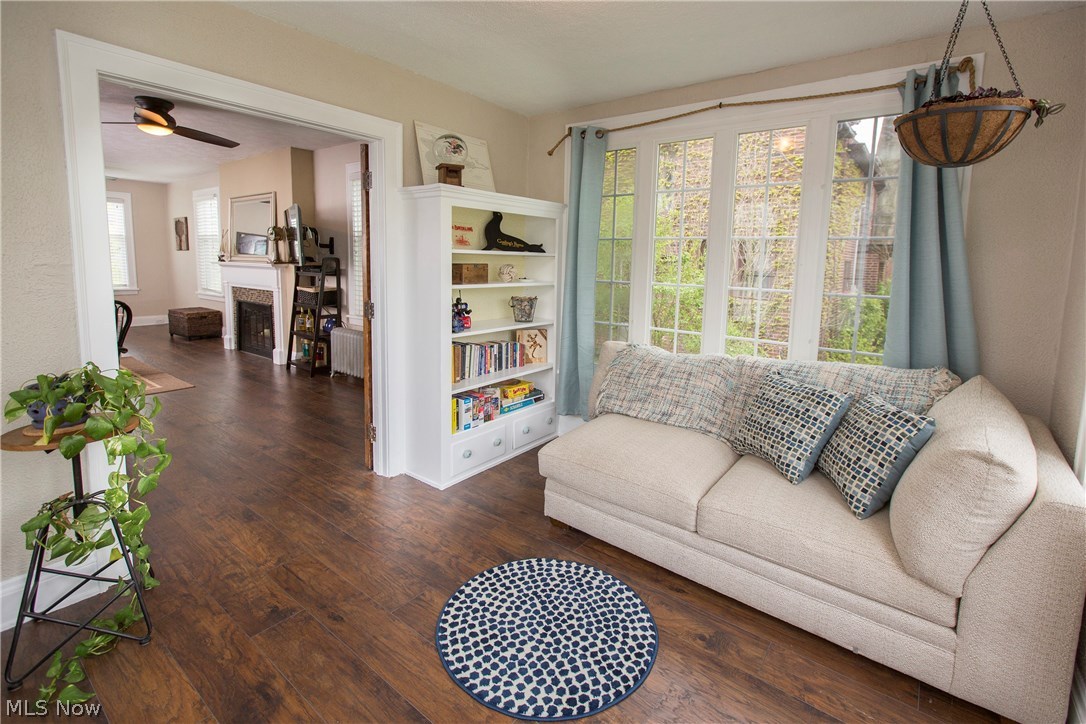 3129 Ludlow Road Cleveland, OH 44120 - Photo 4 of 34 Gallery Image 4