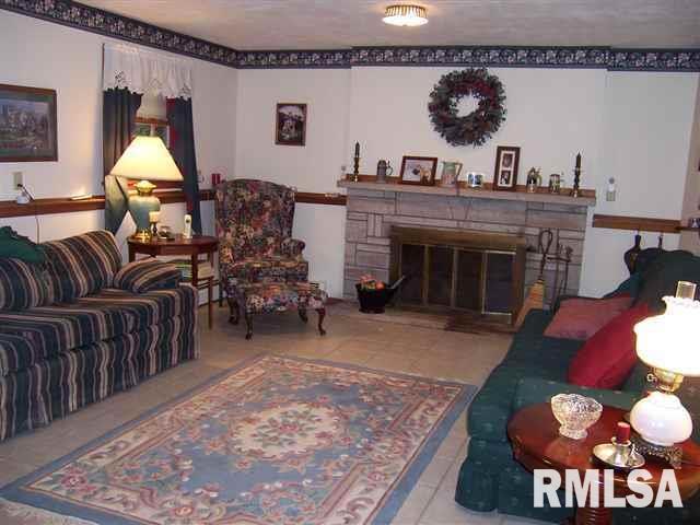 409 Ravine Street Port Byron, IL 61275 - Photo 6 of 24 Gallery Image 6