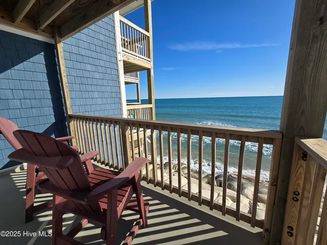 $189,900 | 2224 New River Inlet Road, Unit 238, North Topsail Beach, NC 28460