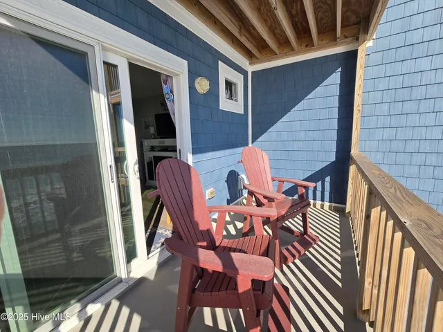 $189,900 | 2224 New River Inlet Road, Unit 238, North Topsail Beach, NC 28460