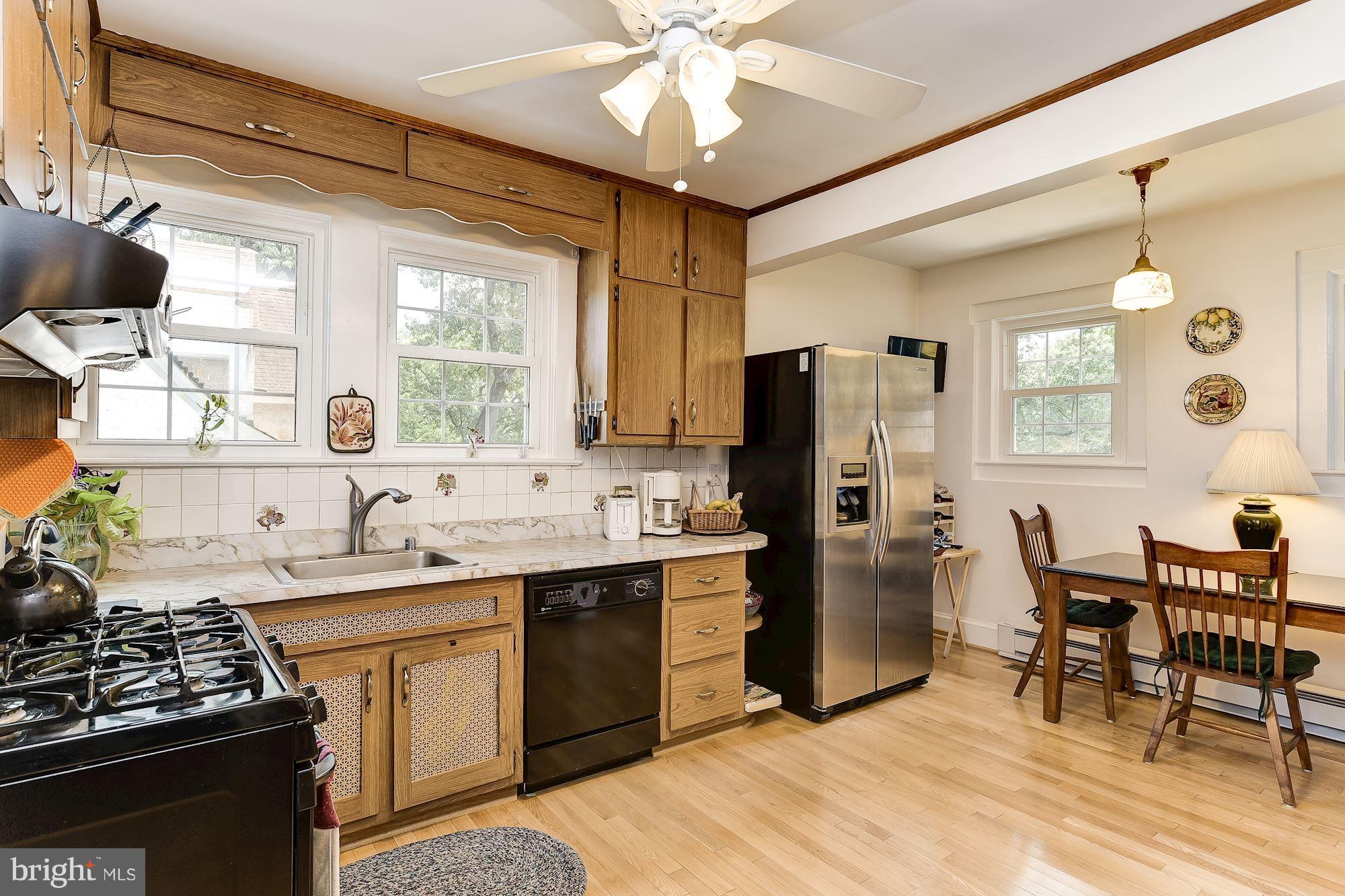 4505 Amherst Road College Park, MD 20740 - Photo 14 of 30 Kitchen
