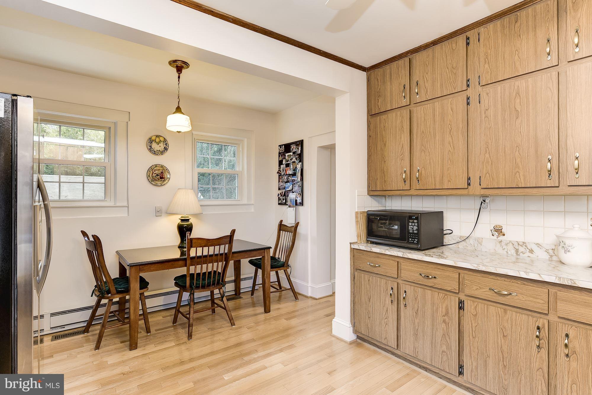 4505 Amherst Road College Park, MD 20740 - Photo 15 of 30 Table Space Kitchen