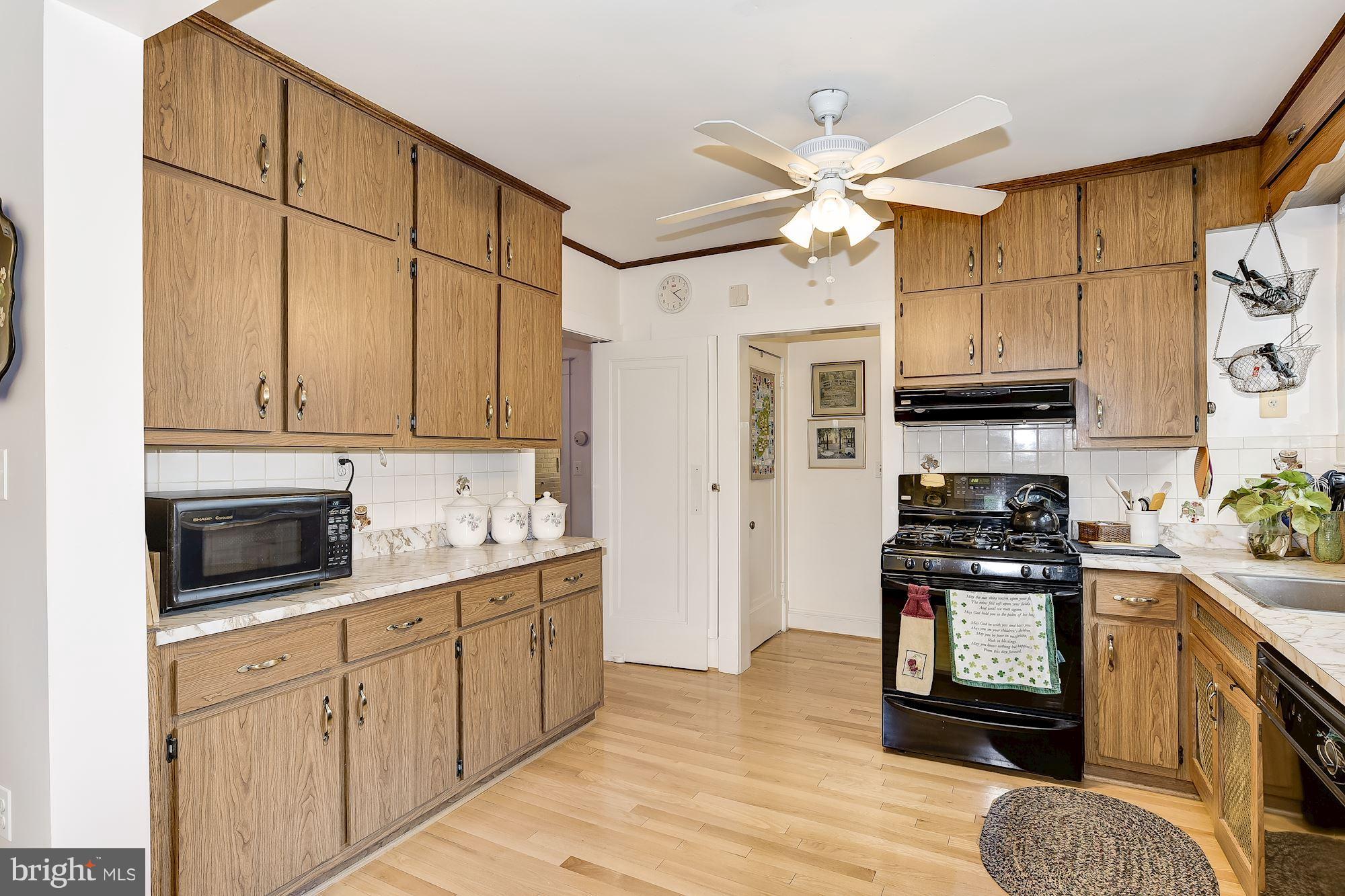 4505 Amherst Road College Park, MD 20740 - Photo 16 of 30 Kitchen