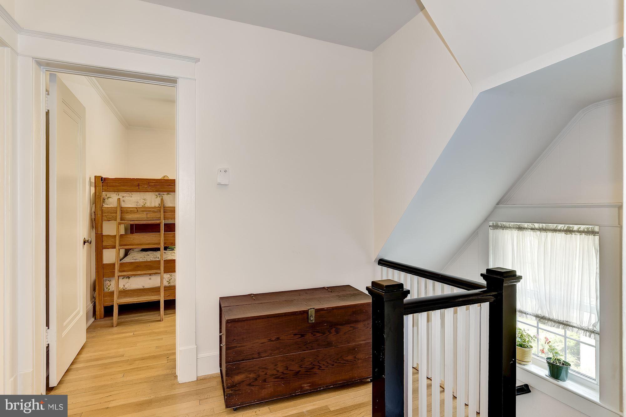 4505 Amherst Road College Park, MD 20740 - Photo 18 of 30 Upper Level Landing