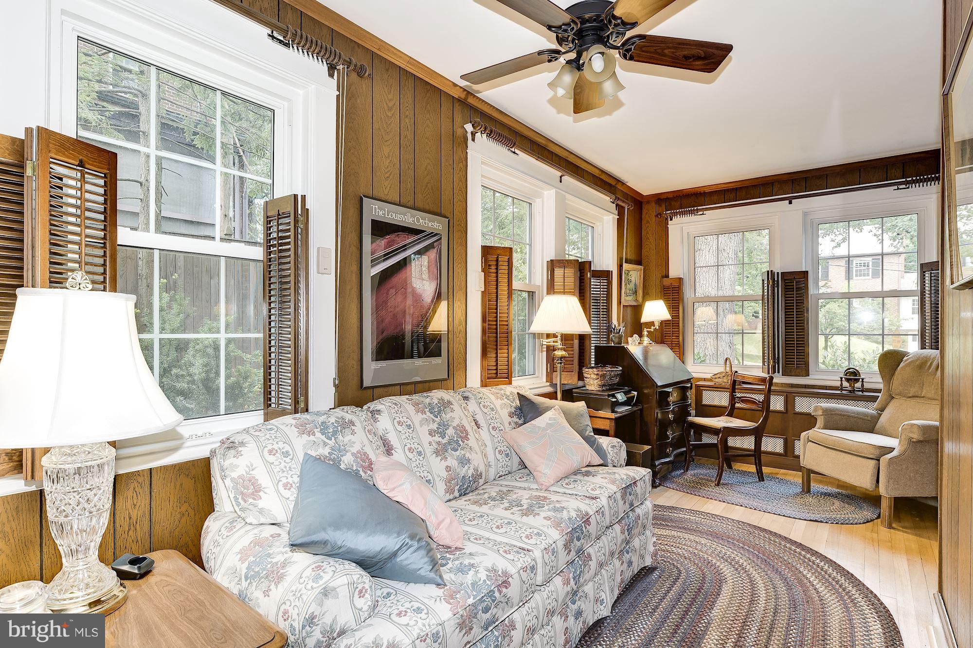 4505 Amherst Road College Park, MD 20740 - Photo 10 of 30 Den/Office/Family Room