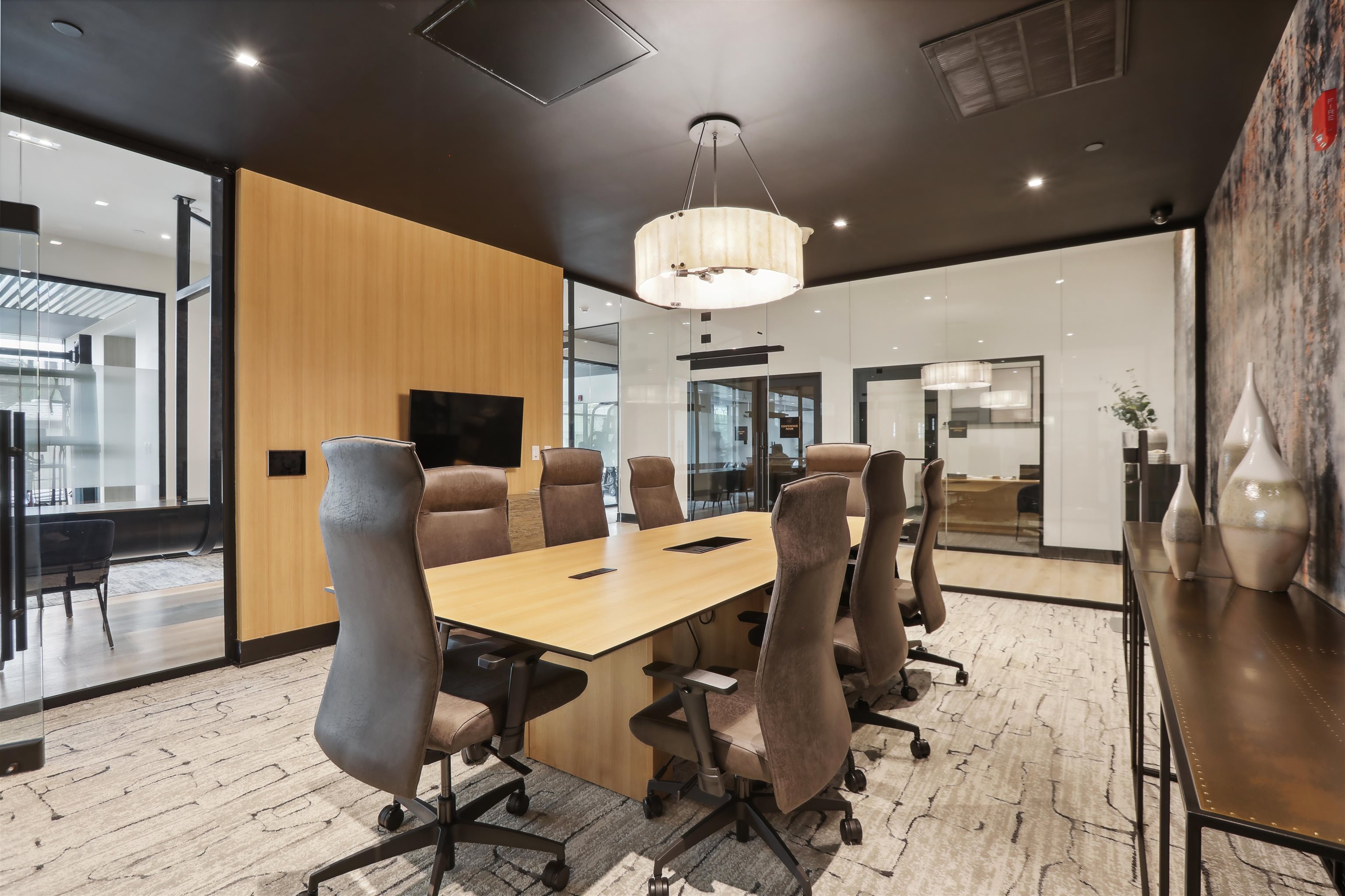 32 Oakland Avenue, Unit 1504 Jersey City, NJ 07306 - Photo 22 of 50 a view of a dining room with furniture window and wooden floor