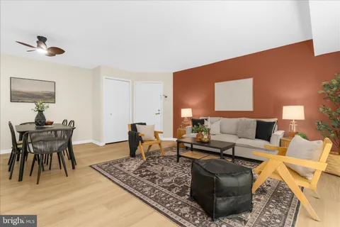 $249,000 | 20332 Beaconfield Terrace, Unit 20332, Germantown, MD 20874