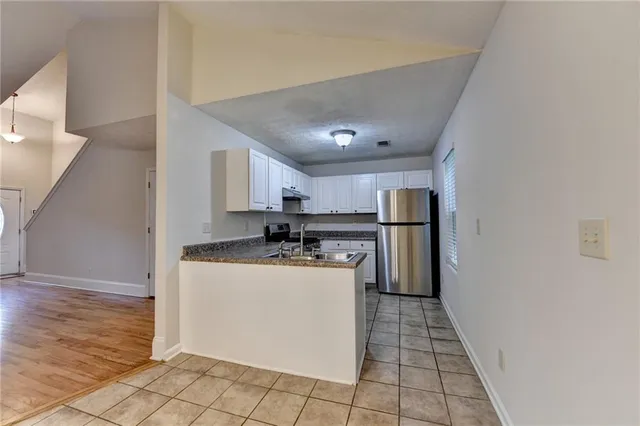 $1,930 | 3112 Sentinel Circle, Lawrenceville, GA 30043