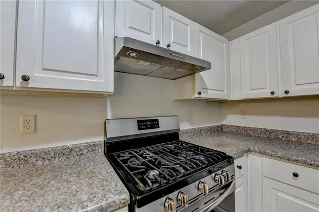 $1,930 | 3112 Sentinel Circle, Lawrenceville, GA 30043