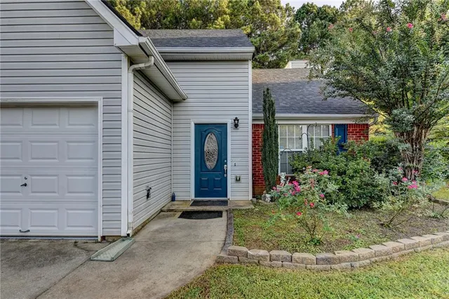 $1,930 | 3112 Sentinel Circle, Lawrenceville, GA 30043