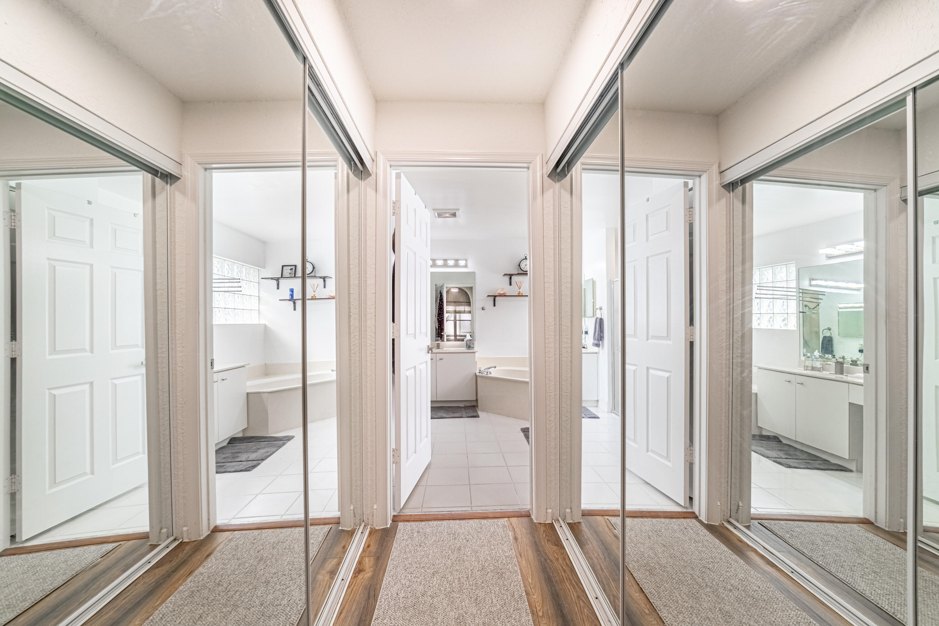 22740 Royal Crown Terrace East Boca Raton, FL 33433 - Photo 16 of 37 Bedroom1-Bathroom