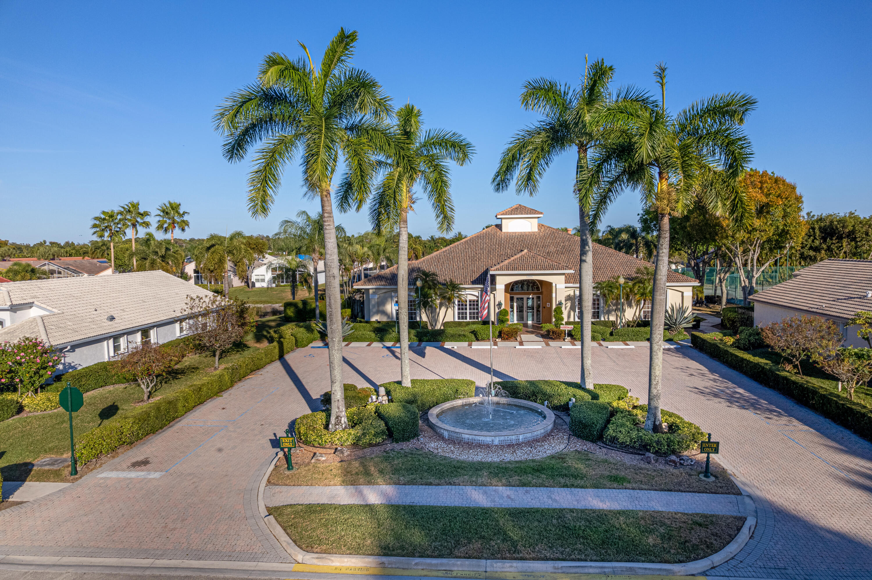 22740 Royal Crown Terrace East Boca Raton, FL 33433 - Photo 28 of 37 Aerial