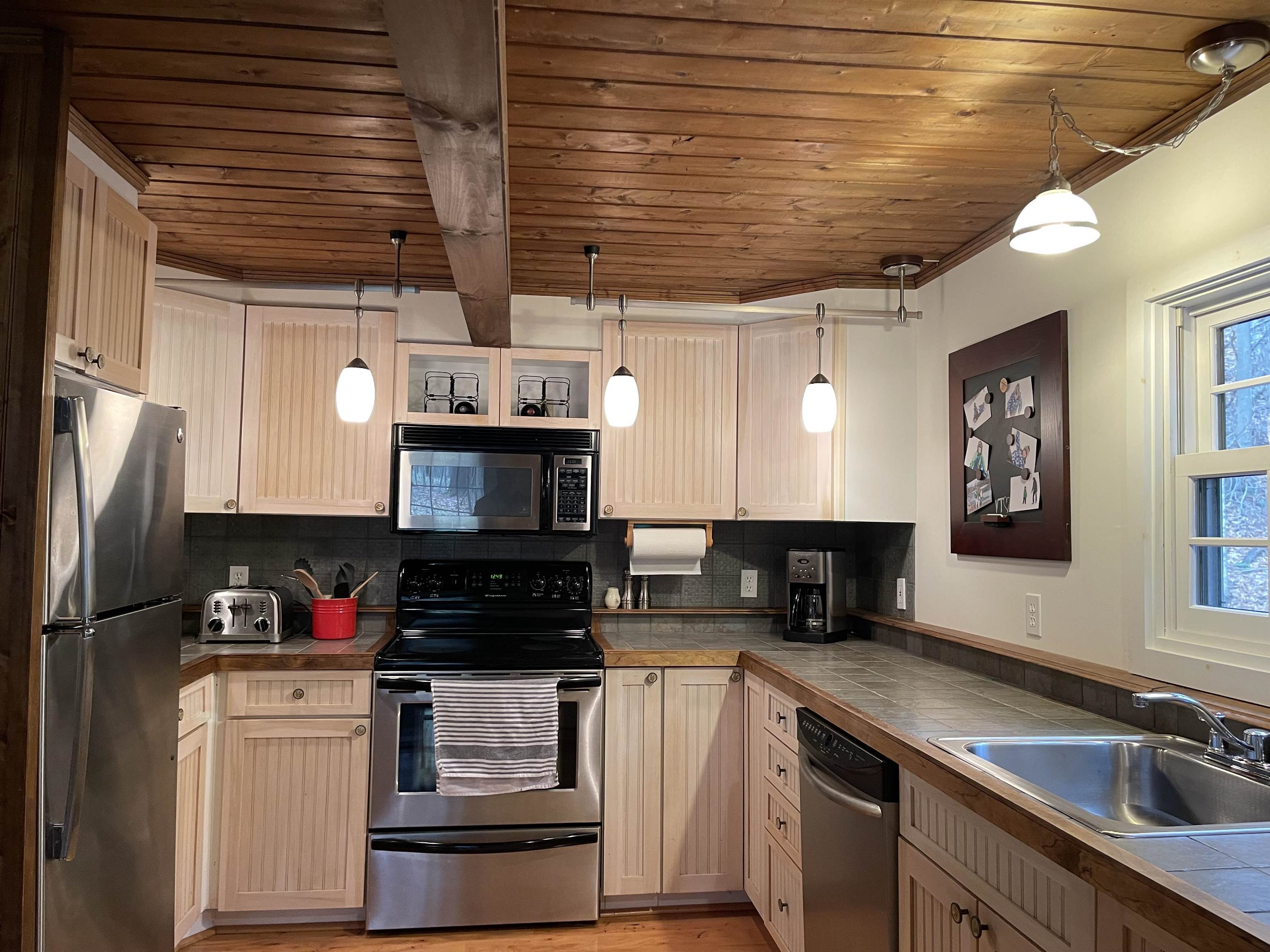 316 Sugarbush Access Road Warren, VT 05674 - Photo 12 of 40 Gallery Image 12