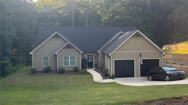 $385,000 | 112 Bunting Court, Monticello, GA 31064