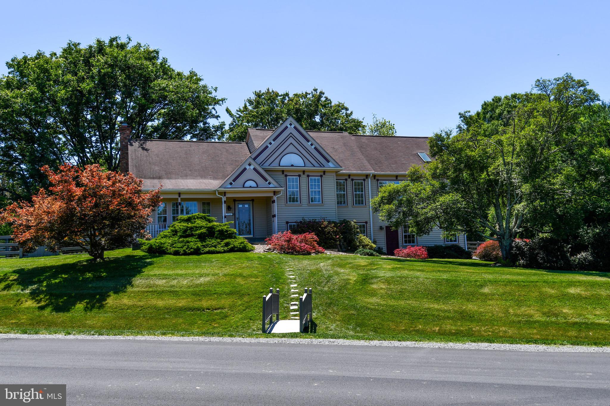 11061 Tottenham Lane Reston, VA 20194 - Photo 2 of 89