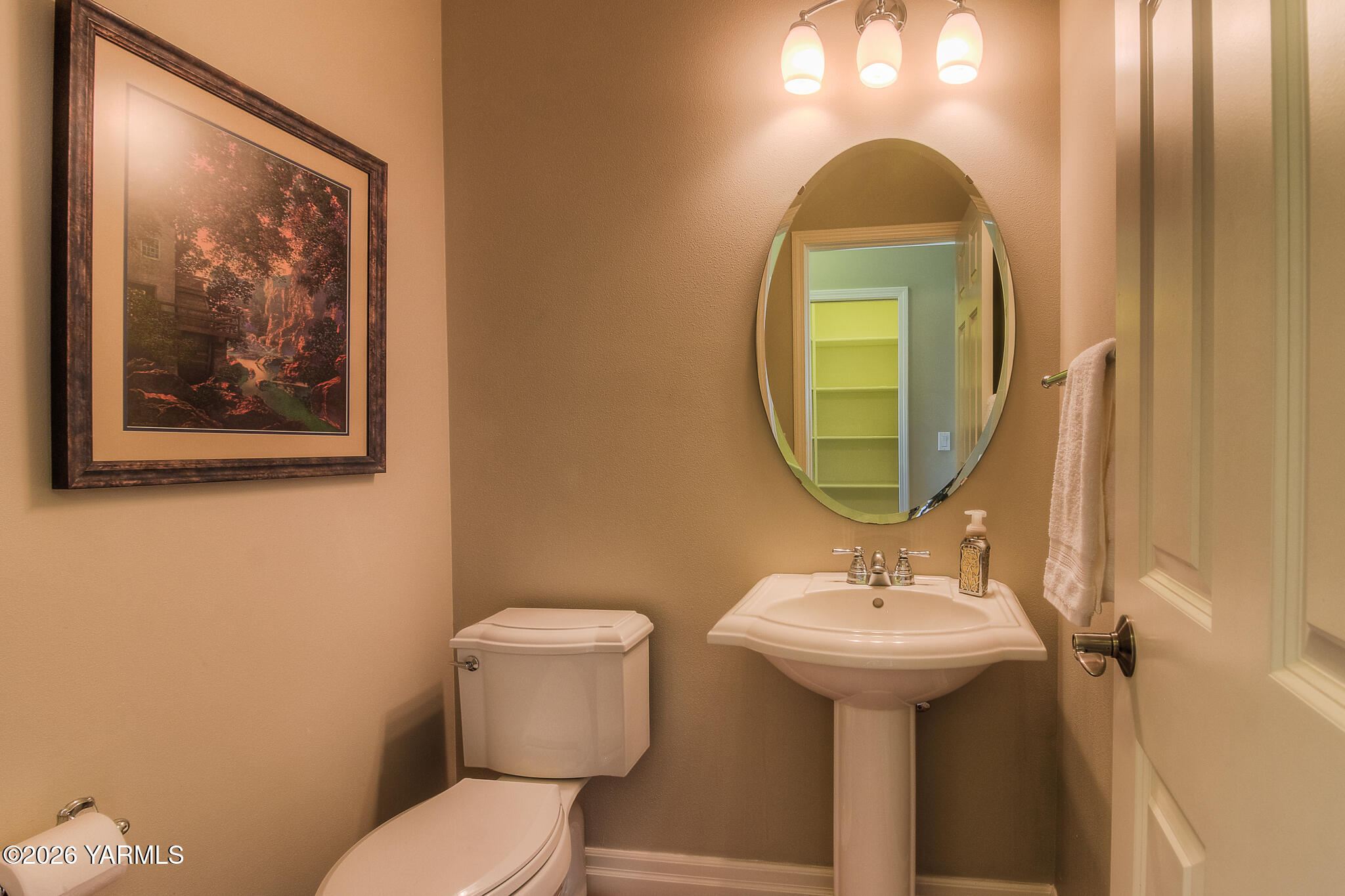 600 Selah Ridge Drive Selah, WA 98942 - Photo 43 of 57 Half Bath