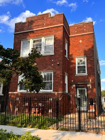 $489,900 | 6113 South Sacramento Avenue, Chicago, IL 60629