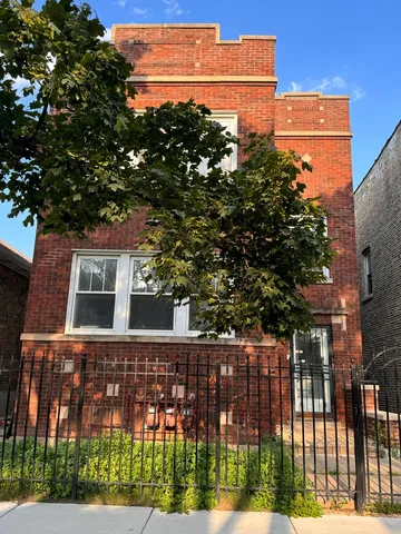 $489,900 | 6113 South Sacramento Avenue, Chicago, IL 60629
