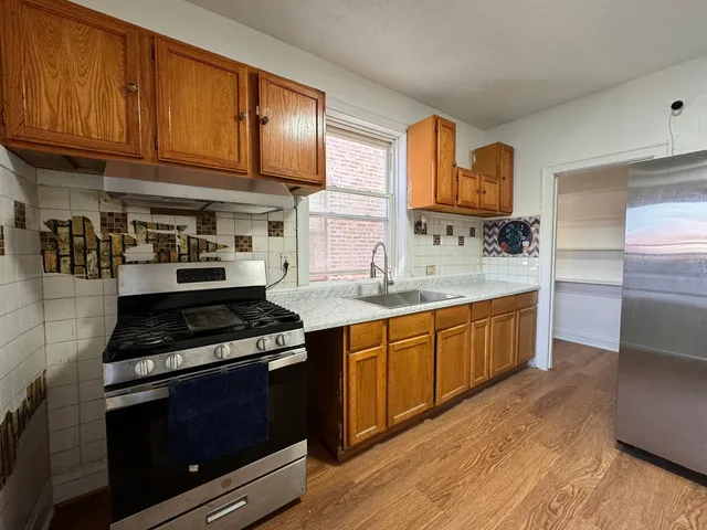 $489,900 | 6113 South Sacramento Avenue, Chicago, IL 60629