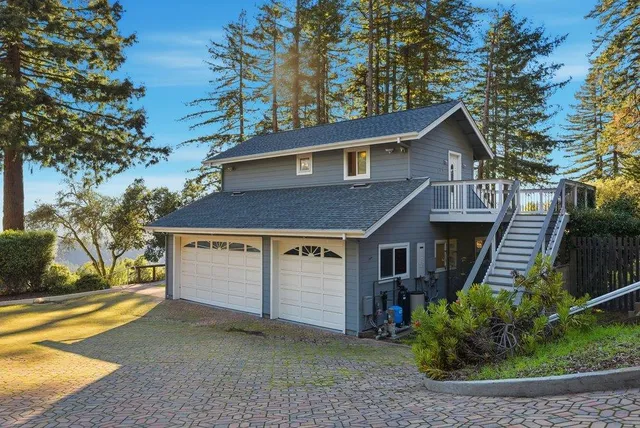 $1,998,888 | 132 Pax Pl Court, Aptos, CA 95003