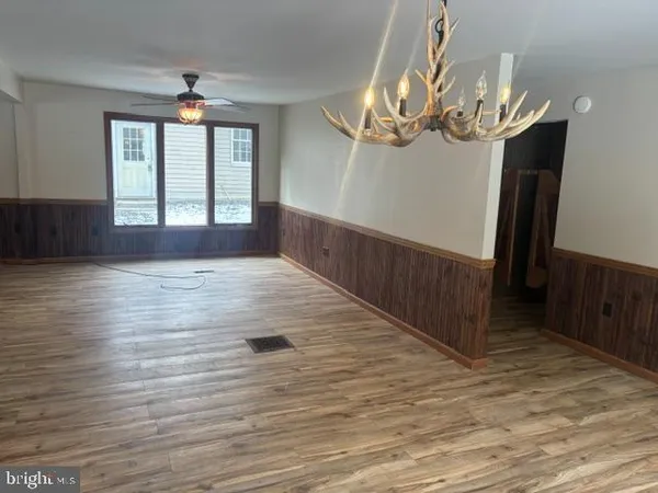 $1,700 | 760 B Buchanan Valley Road, Orrtanna, PA 17353