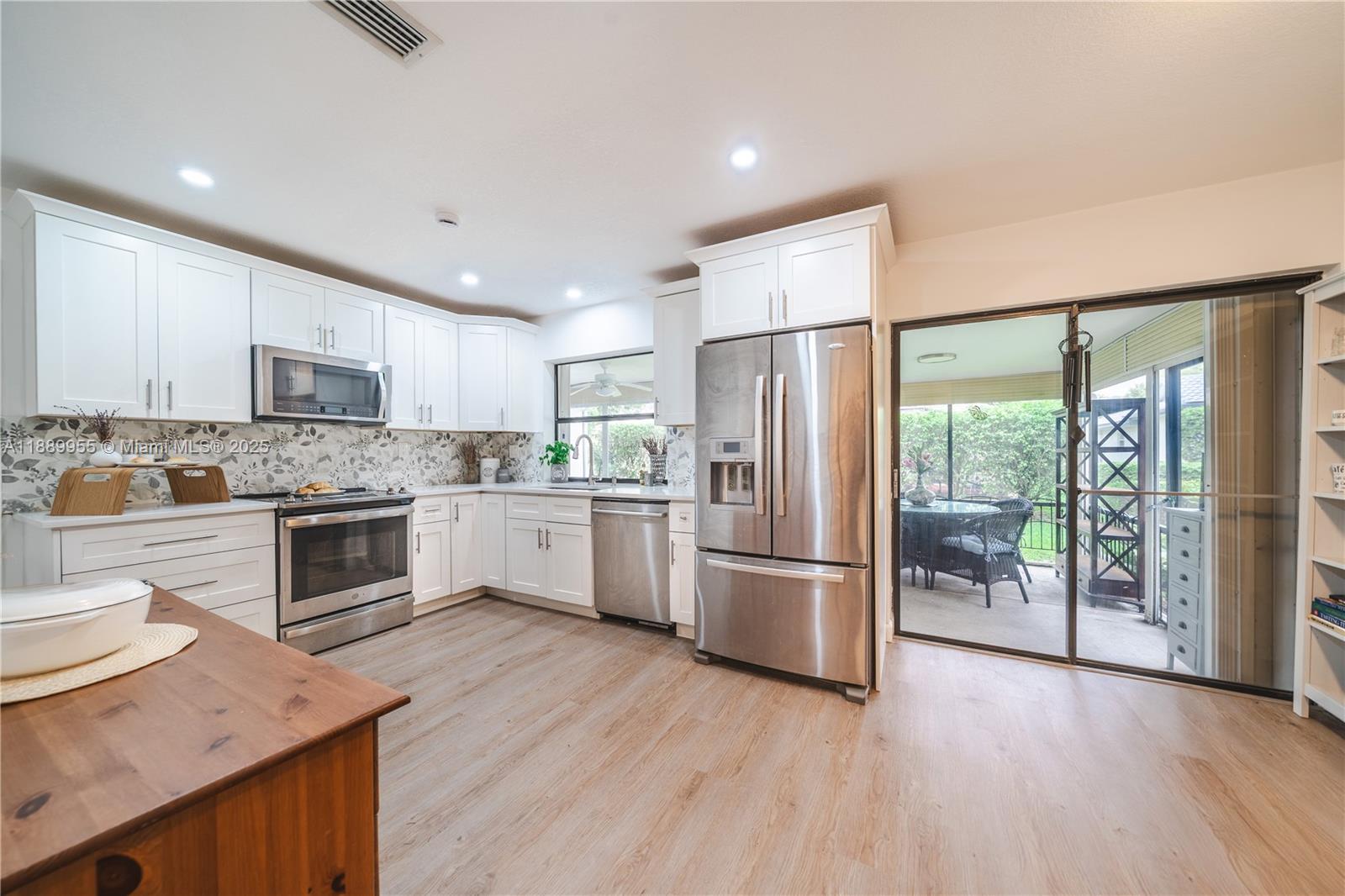 7747 Cloverfield Circle Boca Raton, FL 33433 - Photo 24 of 40 Gallery Image 24